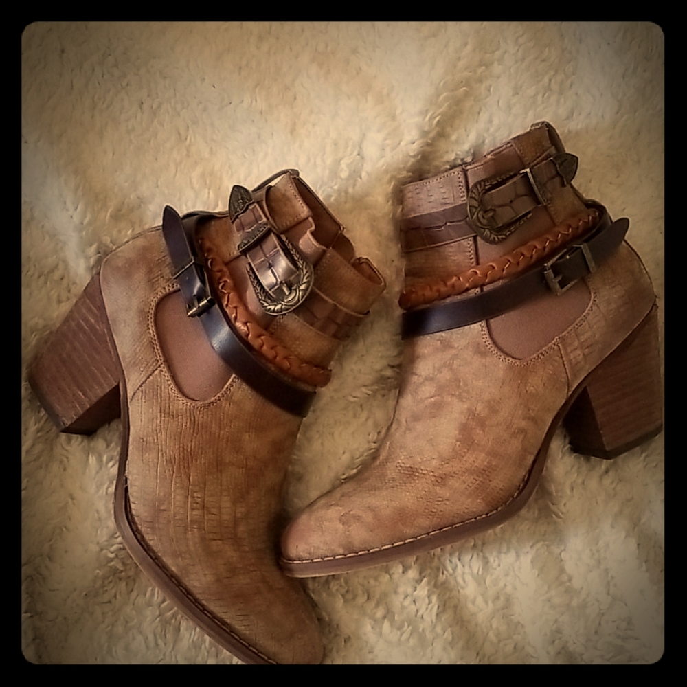 Tan boots